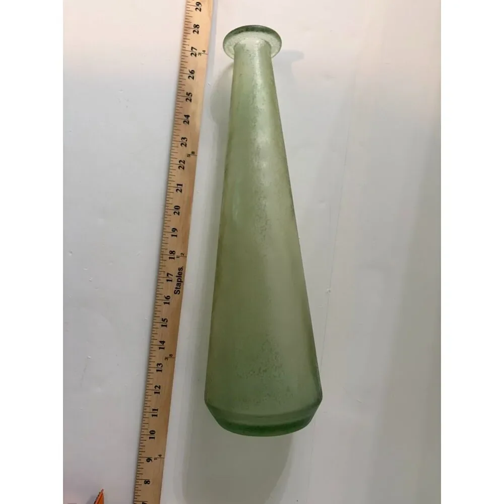 Vtg green glass vase with tapered form